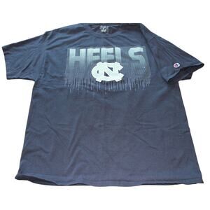 Champion NCAA Football North Carolina Tar Heels XL T-shirt Blue Logo Graphic